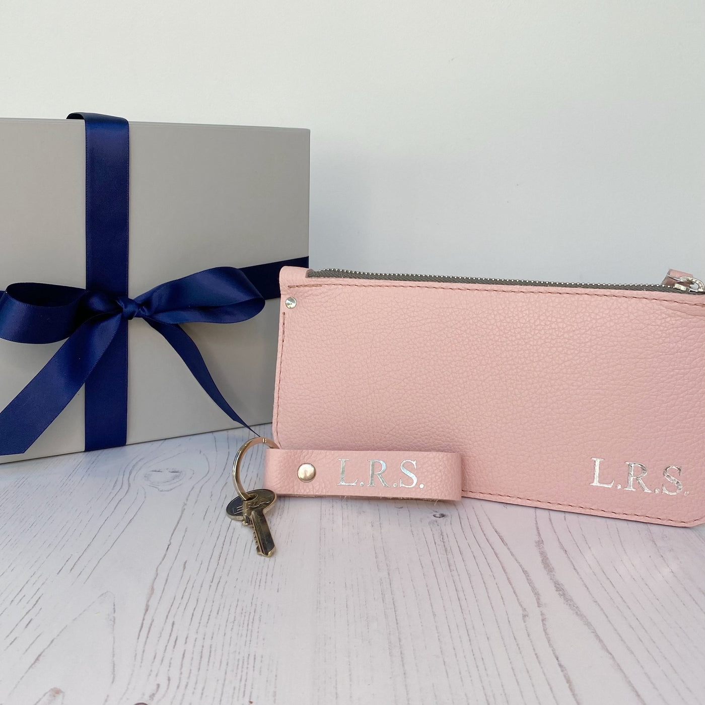 Picture of personalised leather purse and keyring gift set in baby pink