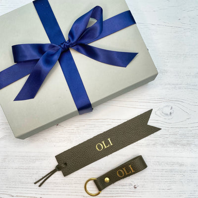 Picture of olive green leather personalised bookmark and keyring gift set UK