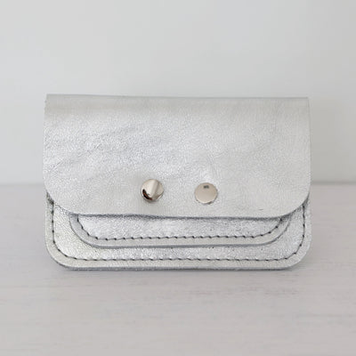 Picture of personalised silver  leather card purse (British made women's small leather purse)